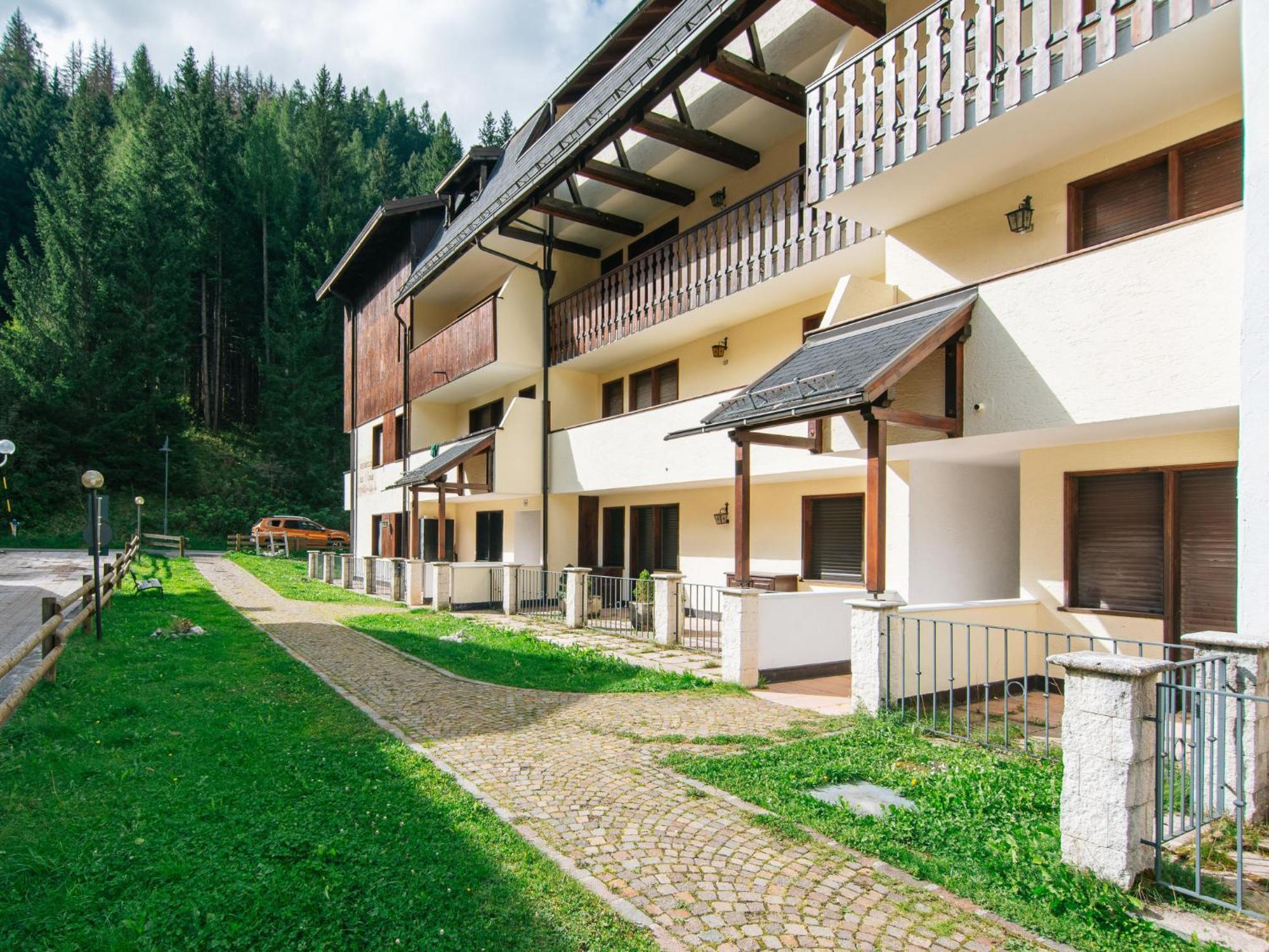 Apartment Des Alpes-8 By Interhome カナツェーイ エクステリア 写真